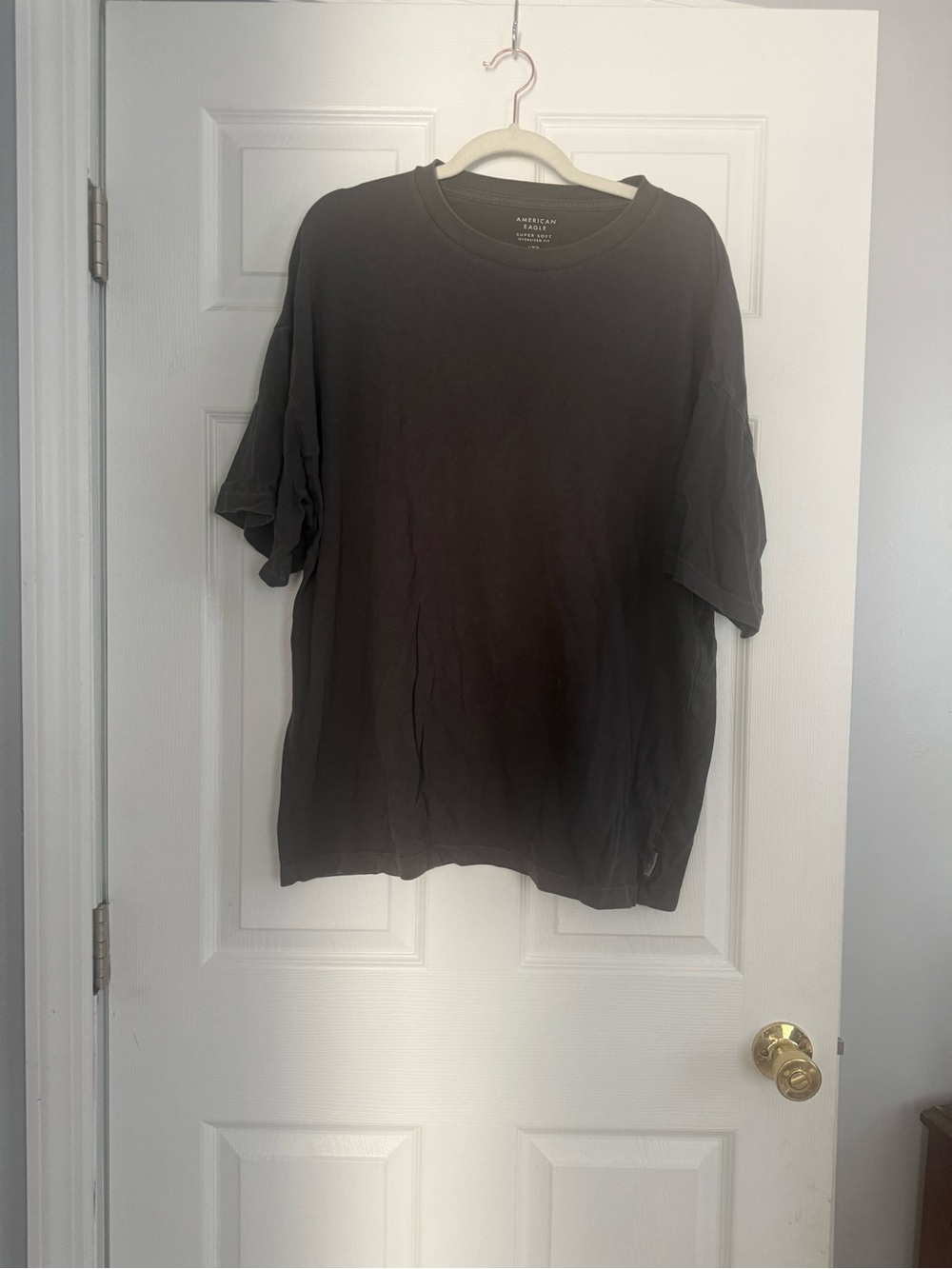 American Eagle Outfitters Black Short Sleeve Crew Tee